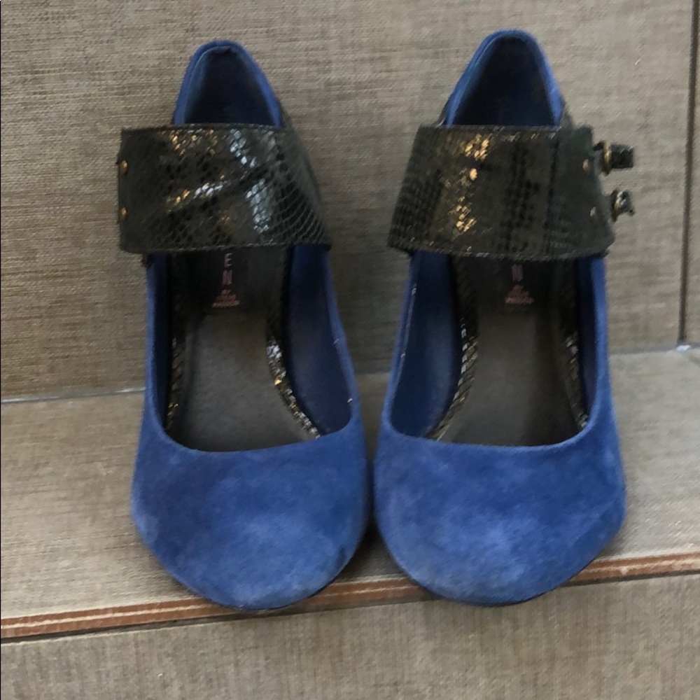 High heels pumps